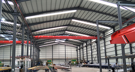 分析沈陽鋼結構施工建筑現場焊工的工作環境和工作條件